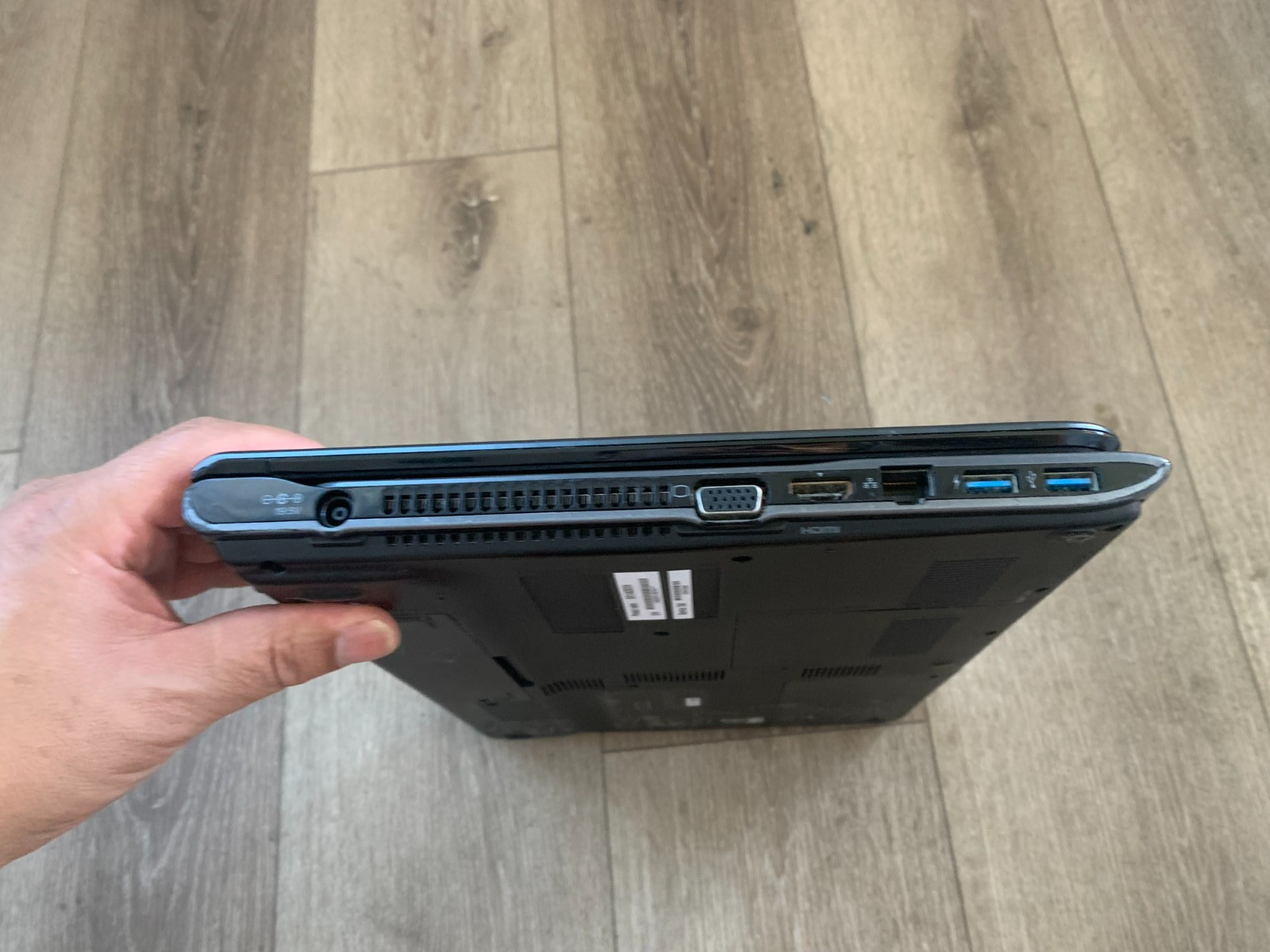 Sony SVE14AJ16L Laptop 14″ Intel Core i5-3230M 2.60GHz 8GB RAM 500GB HDD Win 10