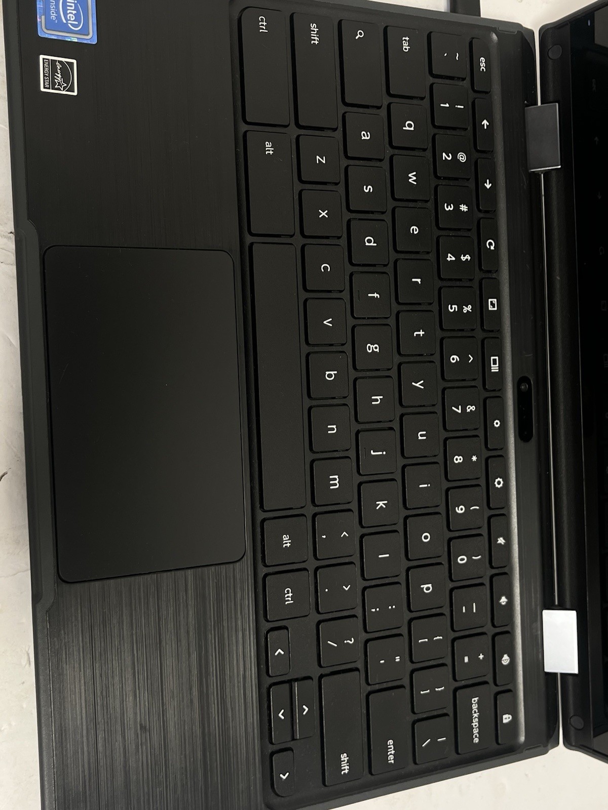 Lenovo 500 ChromeBook 2nd Gen – 11.6″ 1.1GHz Celeron, 4GB RAM| TOUCHSCREEN