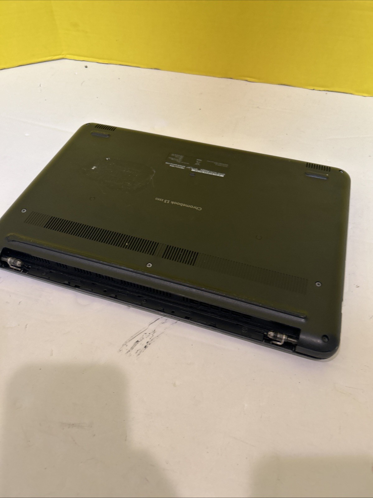 Dell Chromebook 13′ inch 3380 C3855 4GB Ram 16GB SSD **See Description*