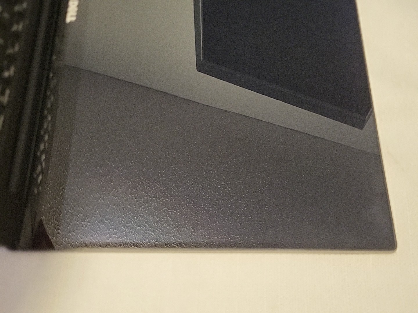 DELL XPS P56F Laptop – For Parts or Repair Only – Doesn’t Power On