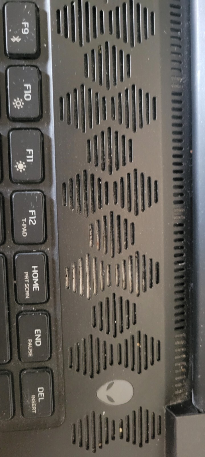 ALIENWARE P109F GAMING LAPTOP, AMD Ryzen 9 5900HX, RTX 3070 GPU, 1TB, 16gb RAM