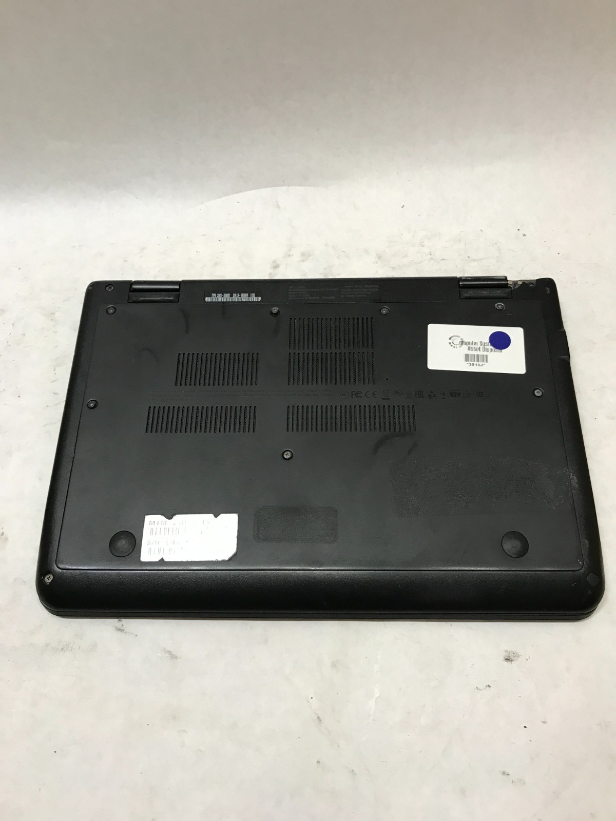 Lenovo ThinkPad Yoga 11e 4th Gen Intel Core i3 NO RAM NO HDD/OS NO POWER!!! – DW