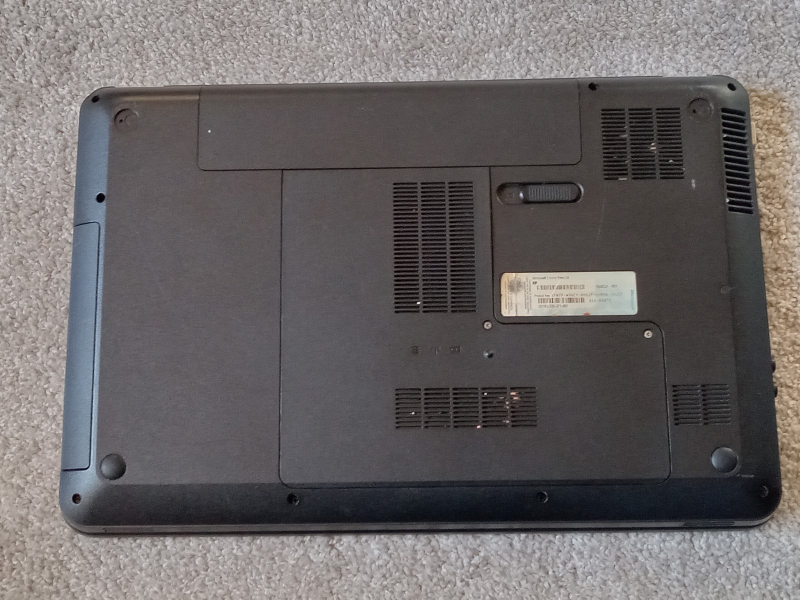 Used, HP Pavilion g6, Laptop, AMD A4-3320M APU with Radeon HD Graphics