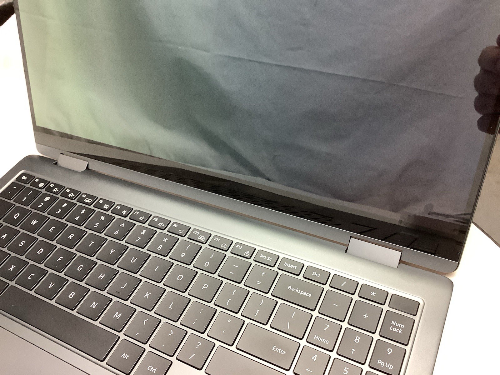 Samsung Galaxy Book3 360 15.6″ AMOLED Intel Core i7-1360P 16GB 512GB WINDOWS 11