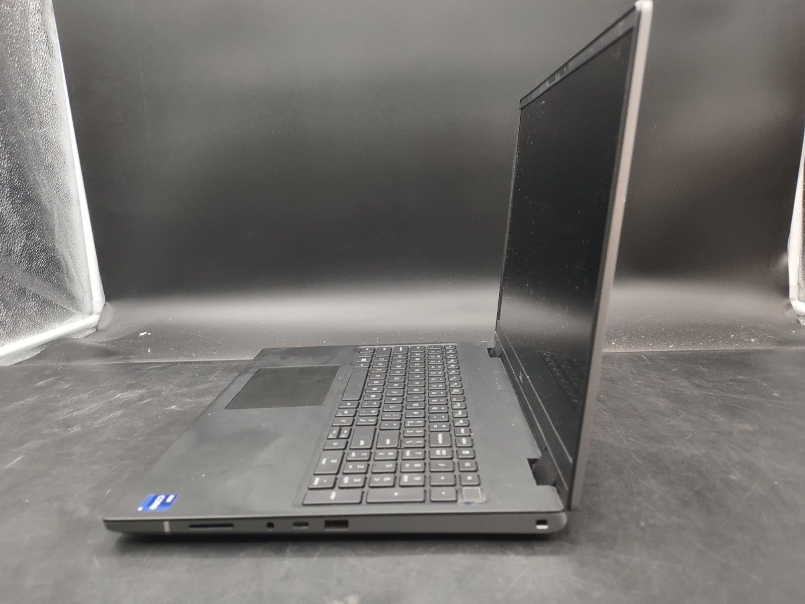 Dell Precision 7670 i9 12950HX 32GB RAM NO Drive NO OS