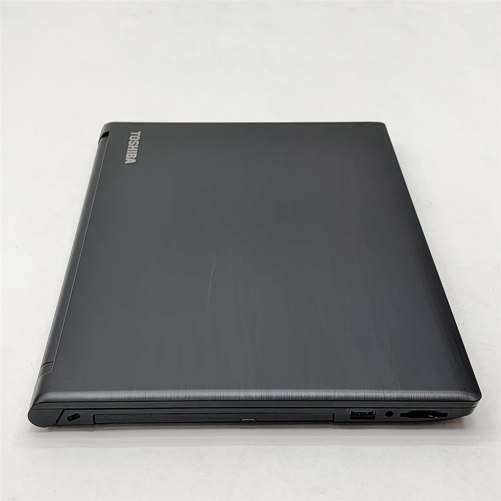 Toshiba Tecra C40-C1430 Laptop i5 6200U 2.40GHZ 14″ 16GB 256GB SSD Windows 10