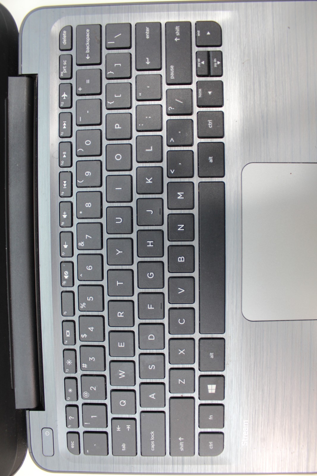 HP Stream 11 Pro 62 (No OS, HDD, or Charger) (Sku 1R-389) For Parts