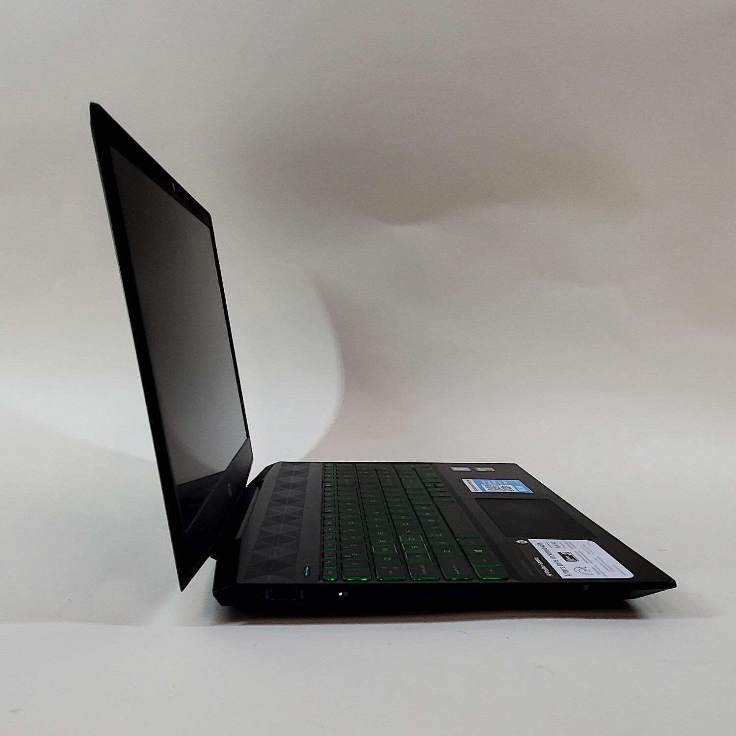 HP Pavilion Gaming 15.6″ i5-8300H 2.3GHz 8GB RAM 1TB HDD GeForce GTX 1050Ti READ