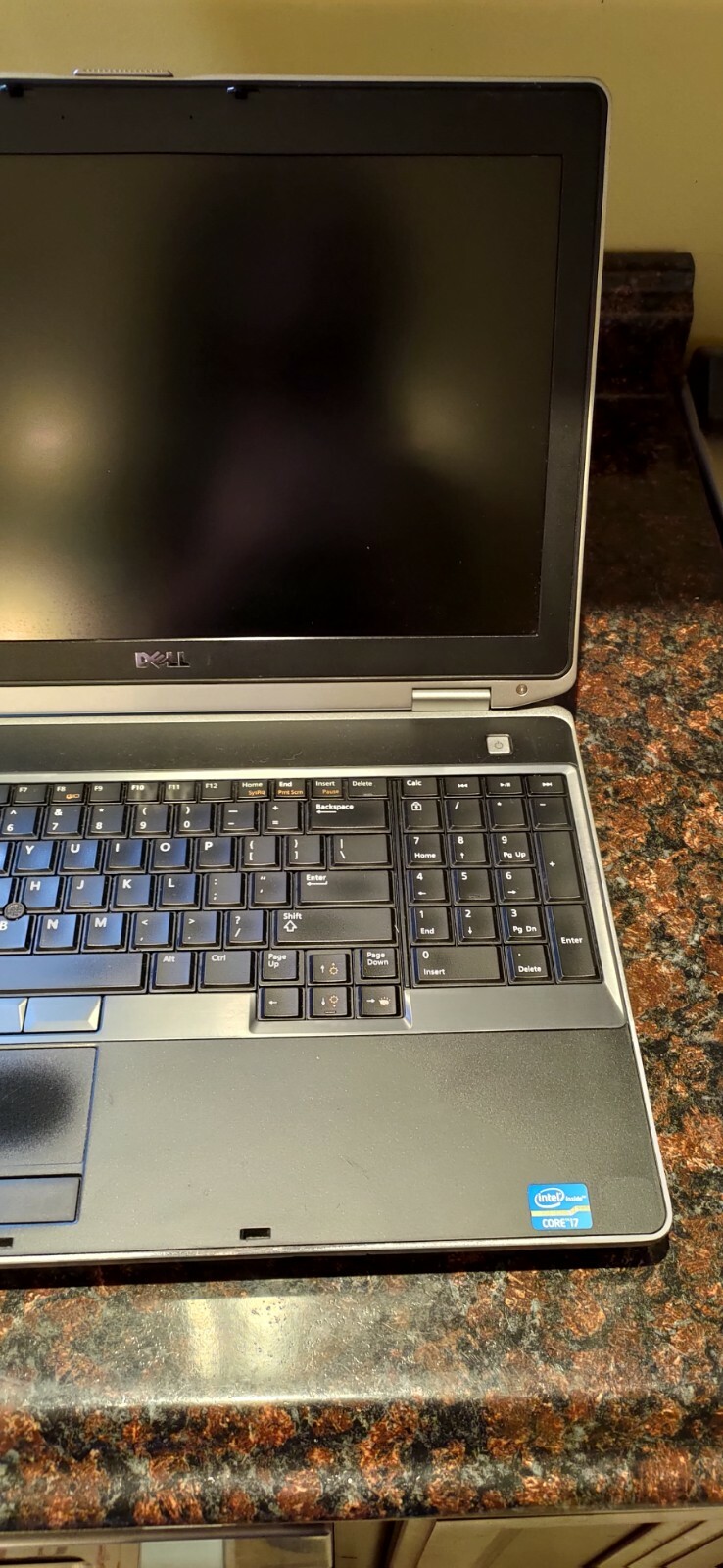 Dell Latitude E6530, i7 3720QM, Nvidia NVS5200M