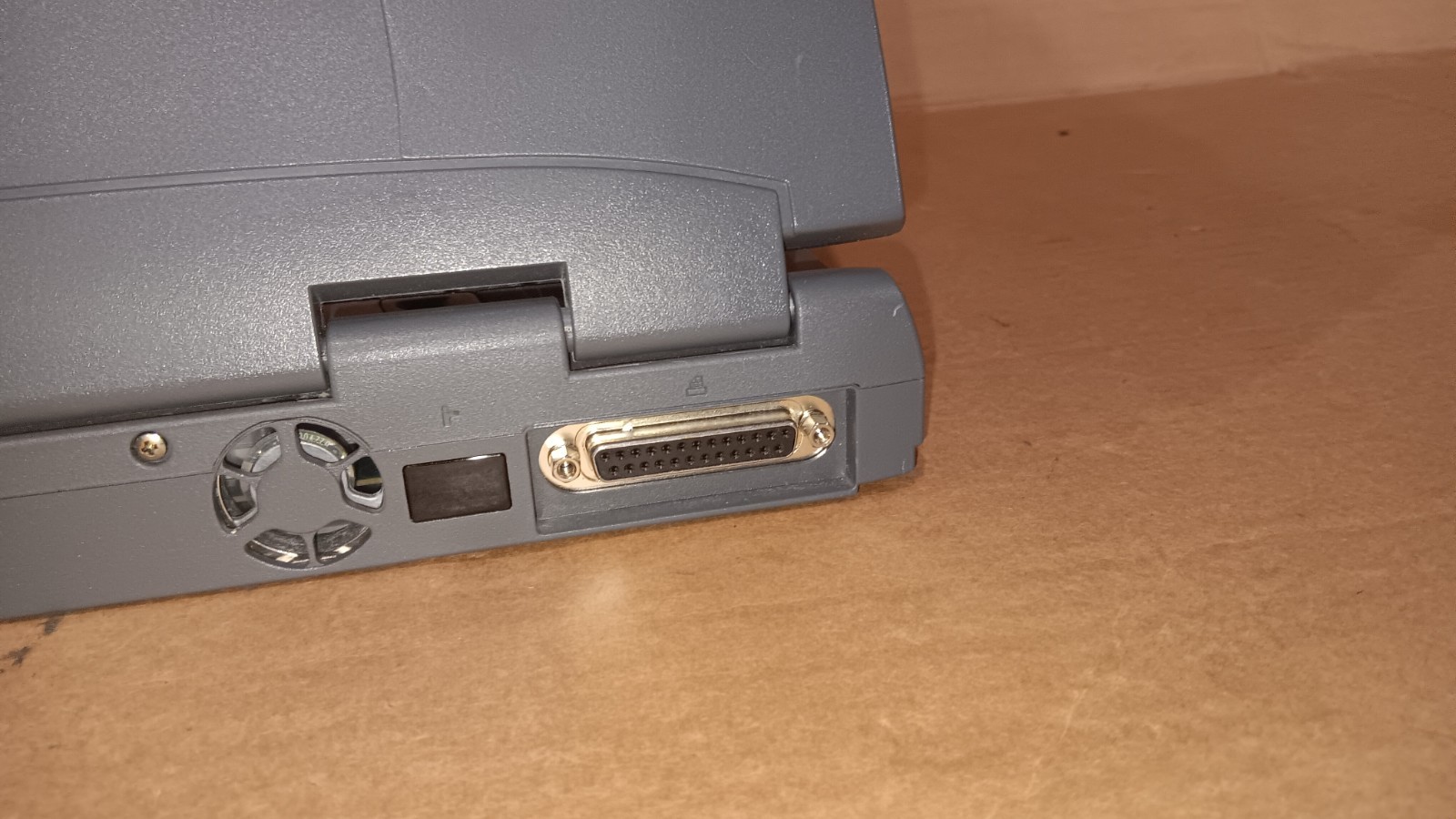 Vintage Toshiba Satellite 2545CDS Retro Laptop AMD K6-2 processor 333 MHz Parts