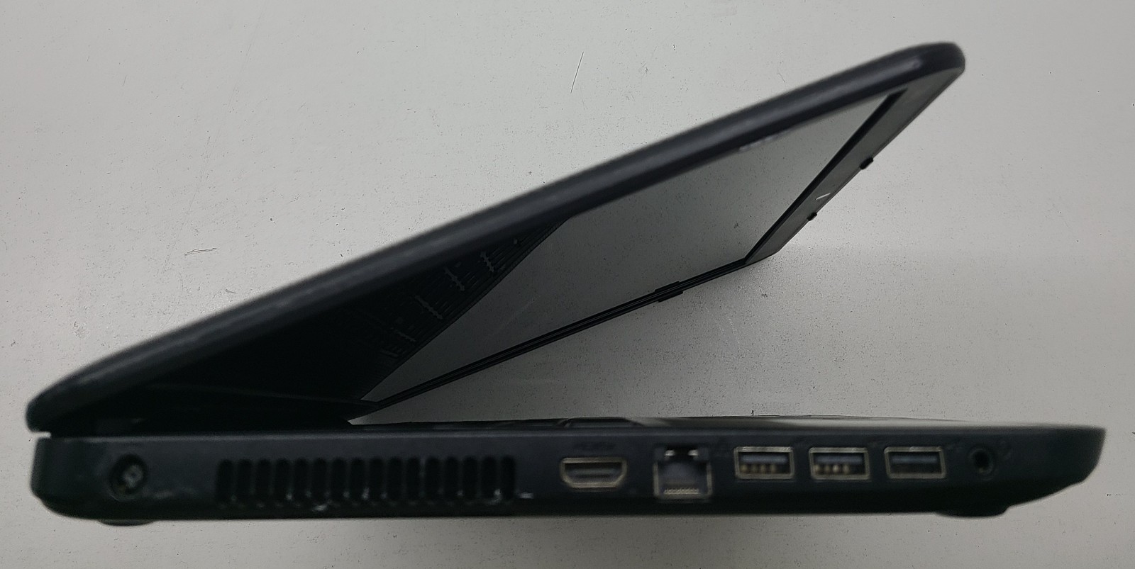 Dell Inspiron 17 3721 17.3″ Laptop Intel Core i3-3227U 4GB Ram NO HD/OS (FL)