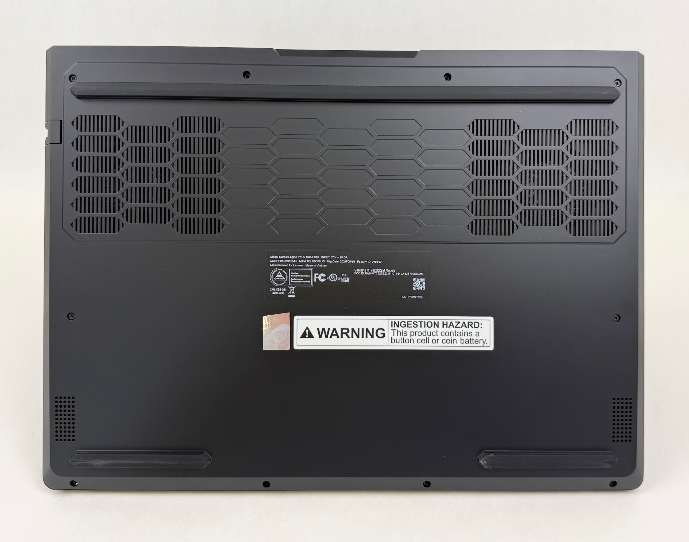 Lenovo Legion Pro 5i 16″ 2.5k OLED Ultra 9 275HX 32GB 2TB RTX 5070Ti W11H