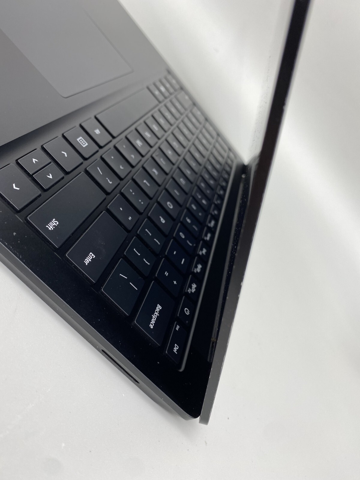 Microsoft Surface Laptop 3 1868 13.5″ i5-1035G7 8GB RAM 256GB SSD Blk-C-See Desc