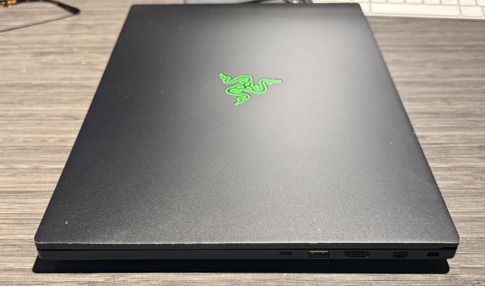 Razer Blade 15 inch (1TB, Intel Core i7 8th Gen,RTX 2070, 32GB Ram)