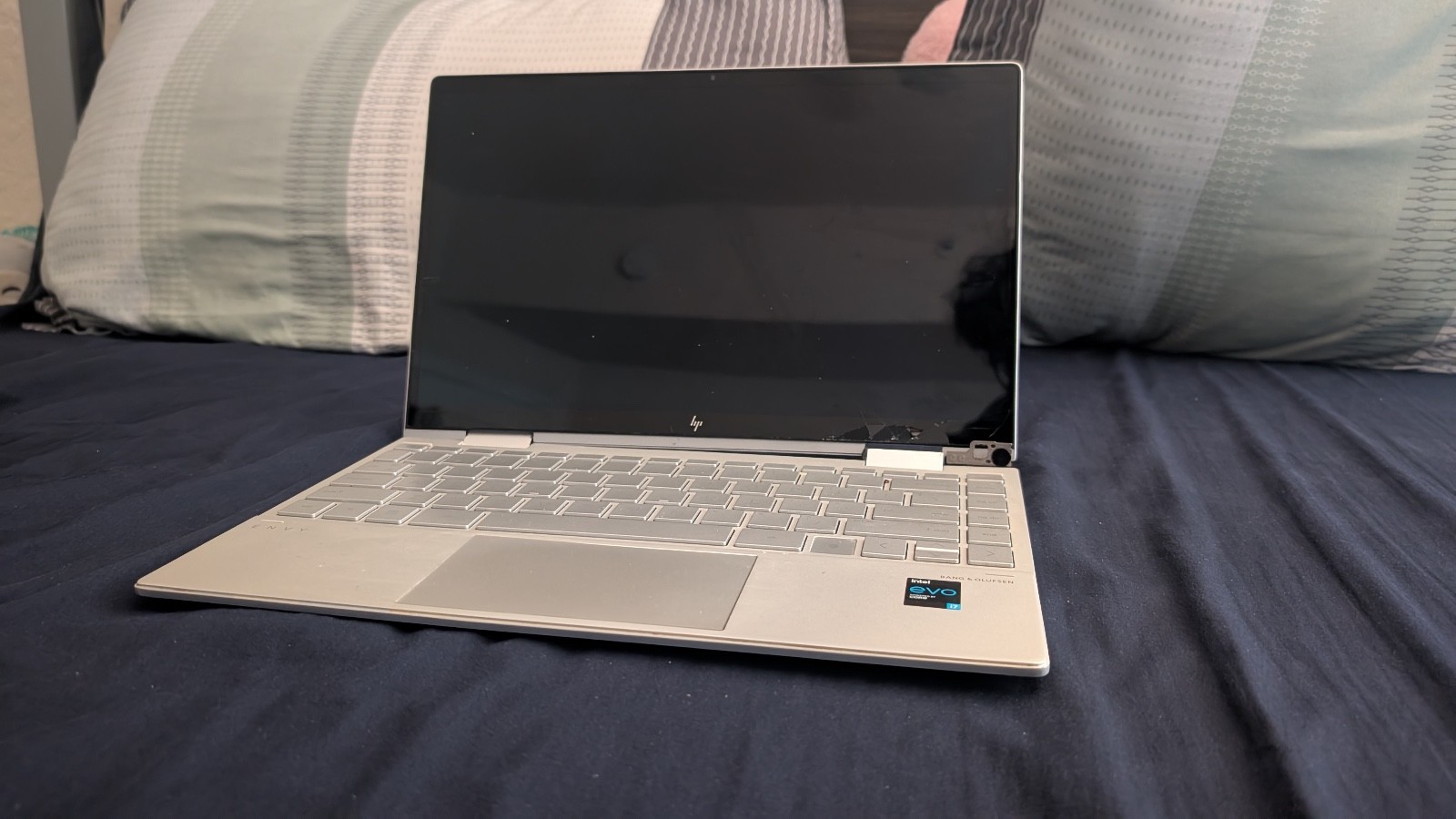 HP ENVY x360 13t-bd100 13.3″ OLED FHD Touch i7-1195G7 8GB 512GB SSD Evo — Used