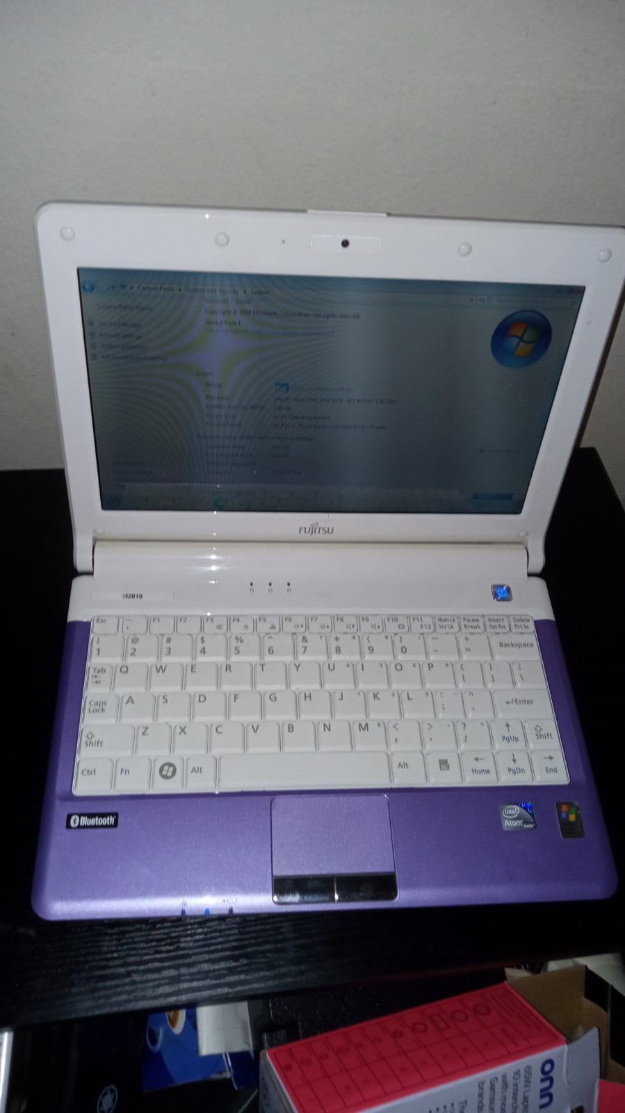 Fujitsu M2010 Series Purple Windows 7 Starter Netbook Laptop Computer