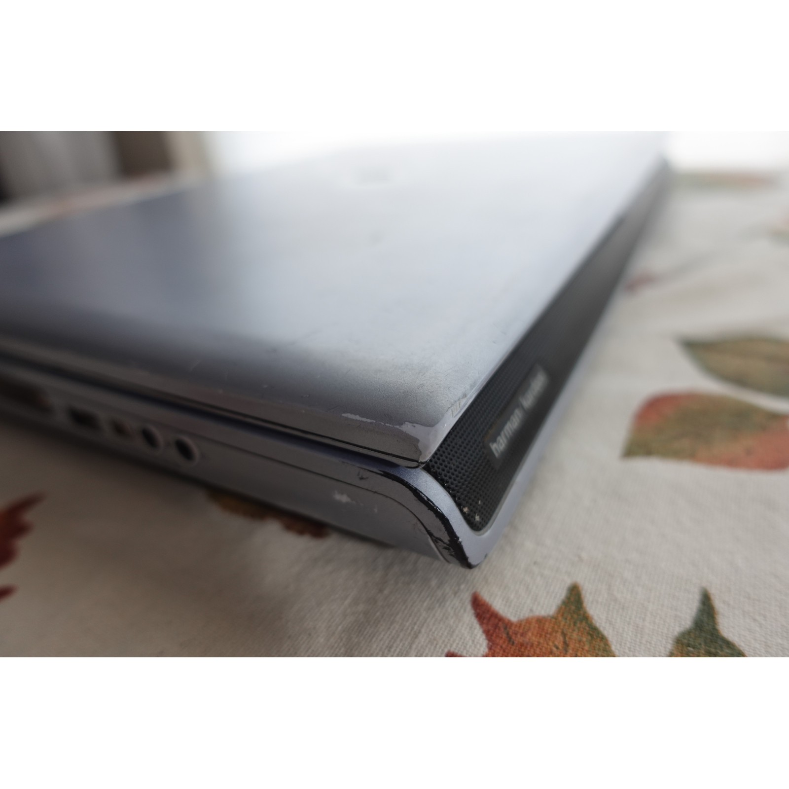 HP Pavilion ZD7000 17in Intel P4 3GHz 512mb 40GB Win XP Retro Gaming HP Charger