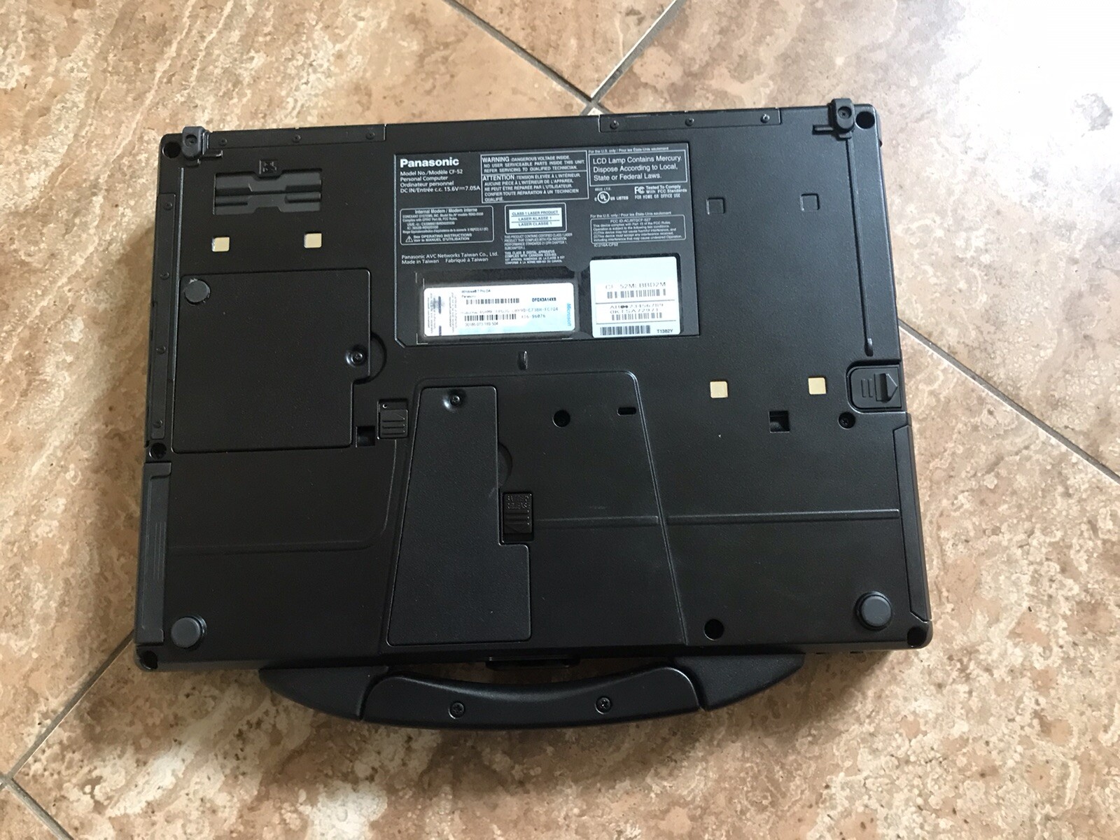 Panasonic CF-52 MK3 ATI @2.50GHz✔️NEW 8GB✔️NEW 2TBSSHD✔.WIN10PRO64BIT✔