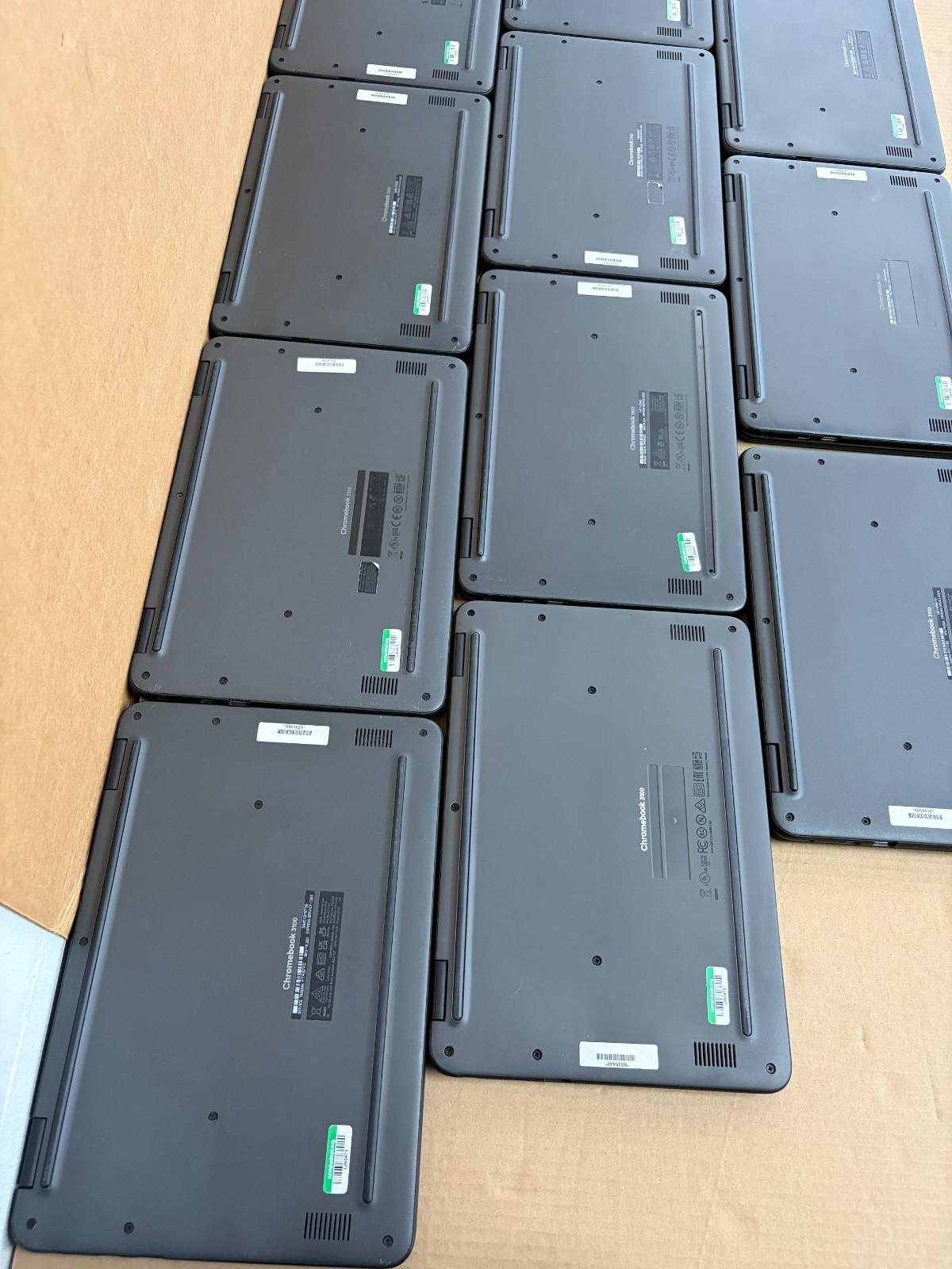 Lot of 12 Dell Chromebook 3100 | Celeron N4000/N4020 4GB 32GB eMMC H