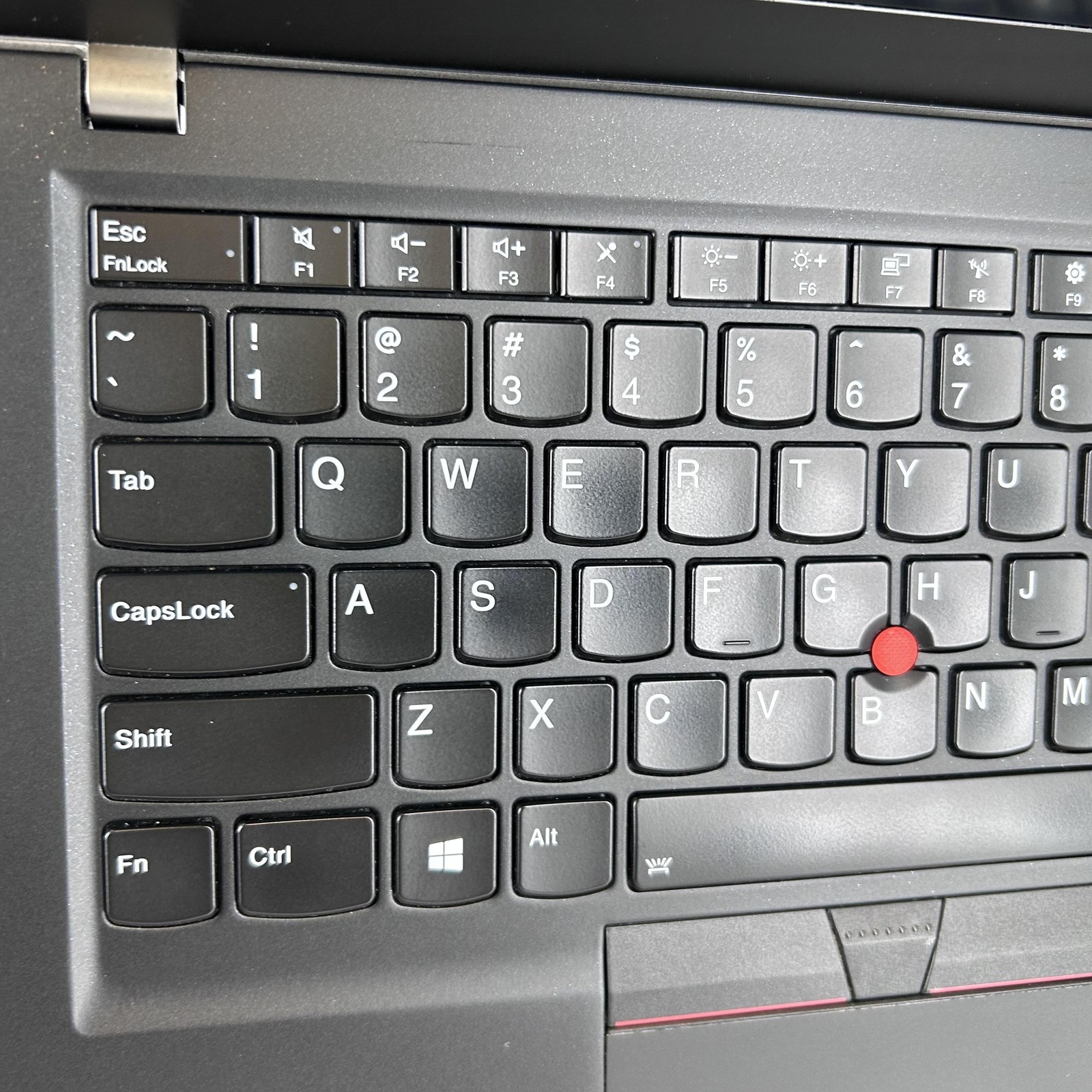 Lenovo ThinkPad T495s 14 Black FHD 2.3 GHz Ryzen 7 PRO 3700U 16GB 512GB SSD Good