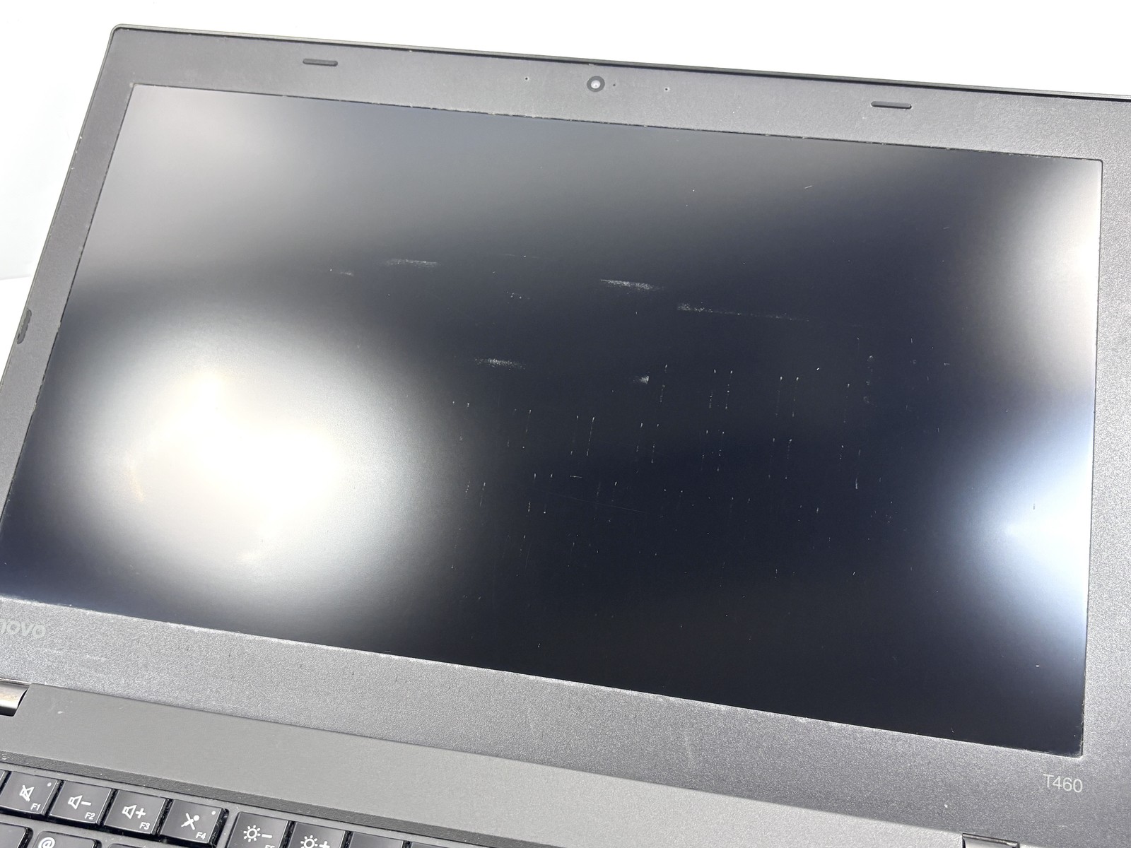 Lenovo ThinkPad T460 – 14″ FHD, 2.4GHz i5, 8GB RAM, 250GB SSD, Windows 11