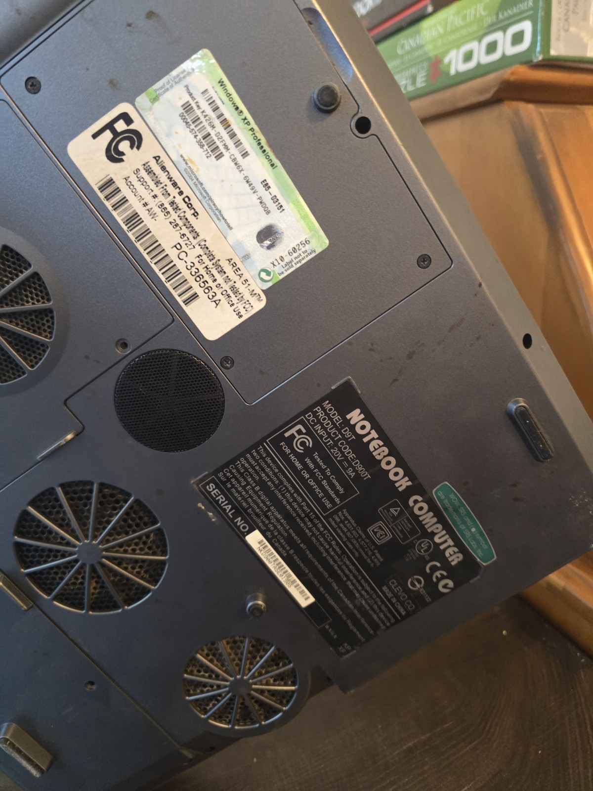 Alienware Area-51 M9700 17in AMD Turion 64 X2 2.0GHz 1GB 120GB XP Pro Black