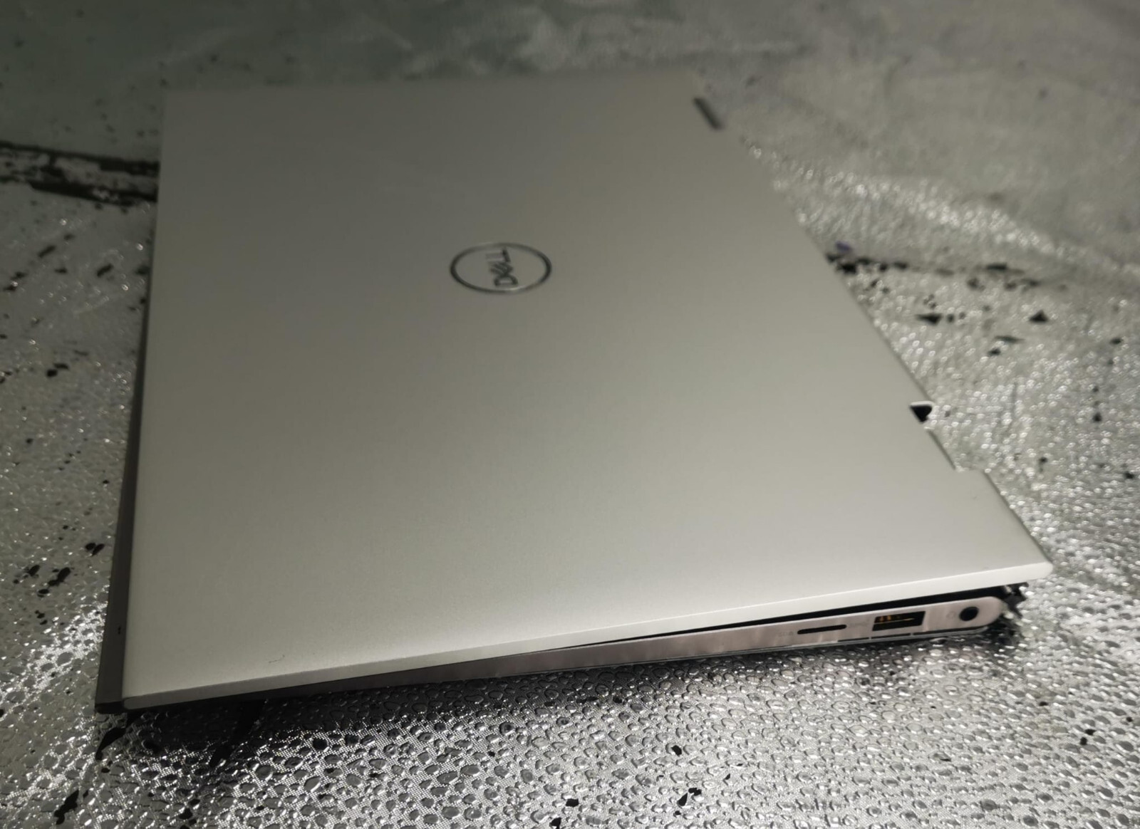 Dell Inspiron 5410 2-in-1 14″ Touch i7-1165G7 2.80GHz *READ*