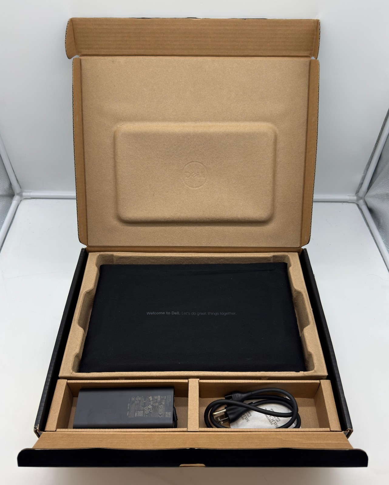 Dell Precision 3591 15.6″ Ultra 7 16GB 512GB SSD RTX 500 WiFi 6E W11P – 34HGH