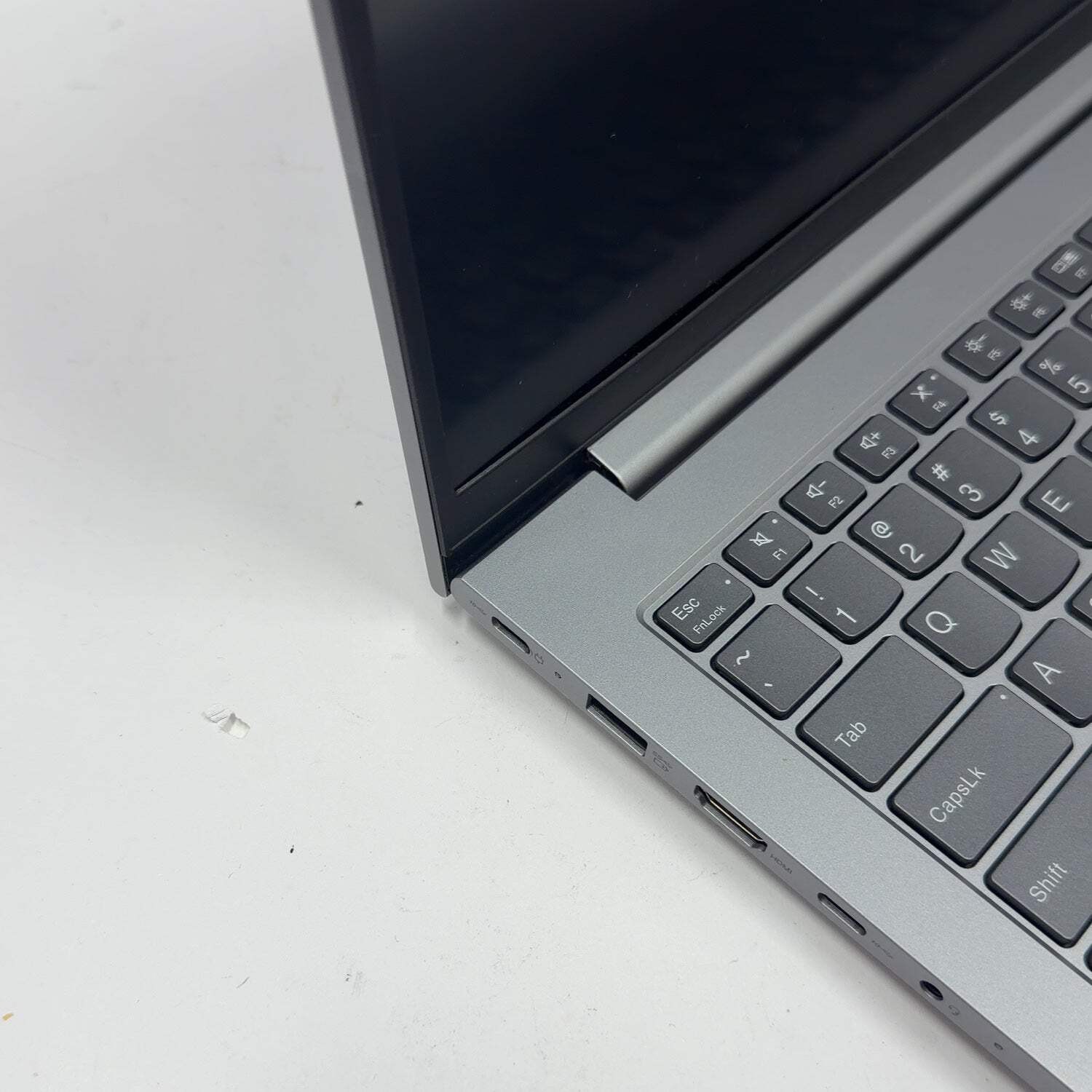 Lenovo ThinkBook 14 Gen 6 14″ Ryzen 7 7730U 2.0GHz 16GB RAM 256GB SSD