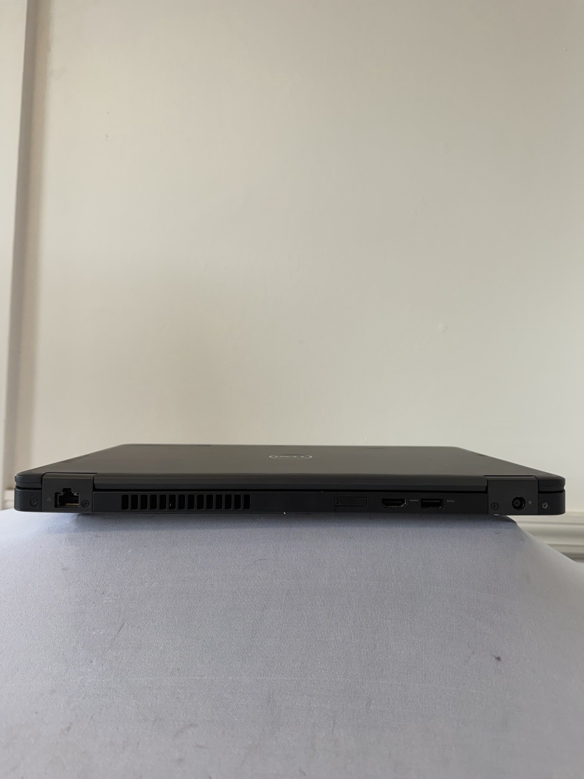 Dell Latitude 5480 Laptop – Good Screen – Intel i5-6300U – RAM 16 GB – Read Des