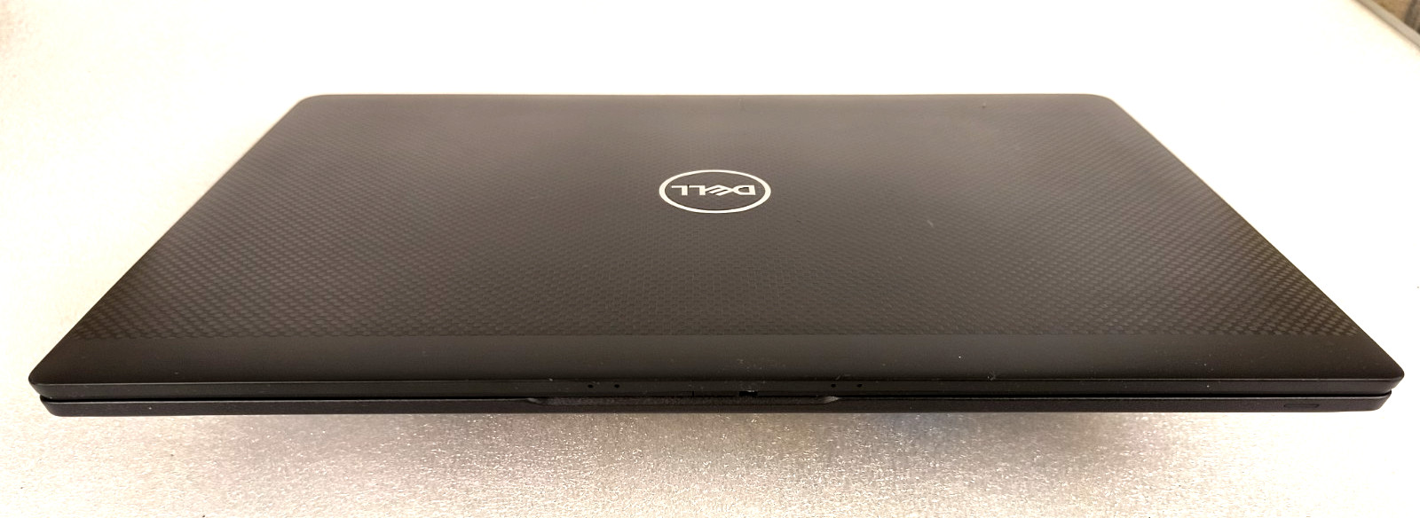 Dell Latitude 7420 14″ FHD 400-nit – i7-1185G7, 16GB, 512GB NVMe, Win 11 Pro