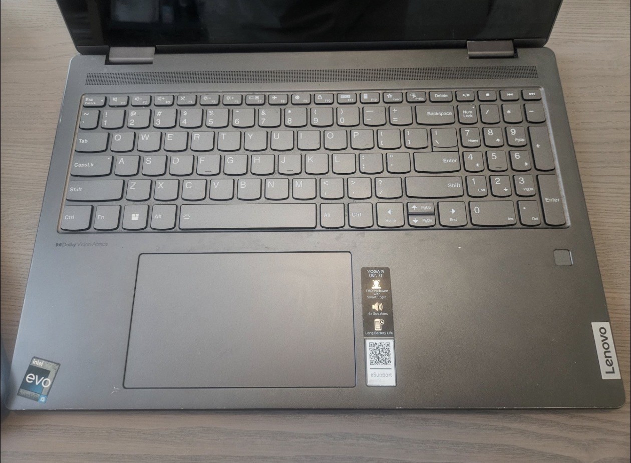 Lenovo Yoga 7i 16IAP7 16″ touch Unknown Specs with HP Chromebook