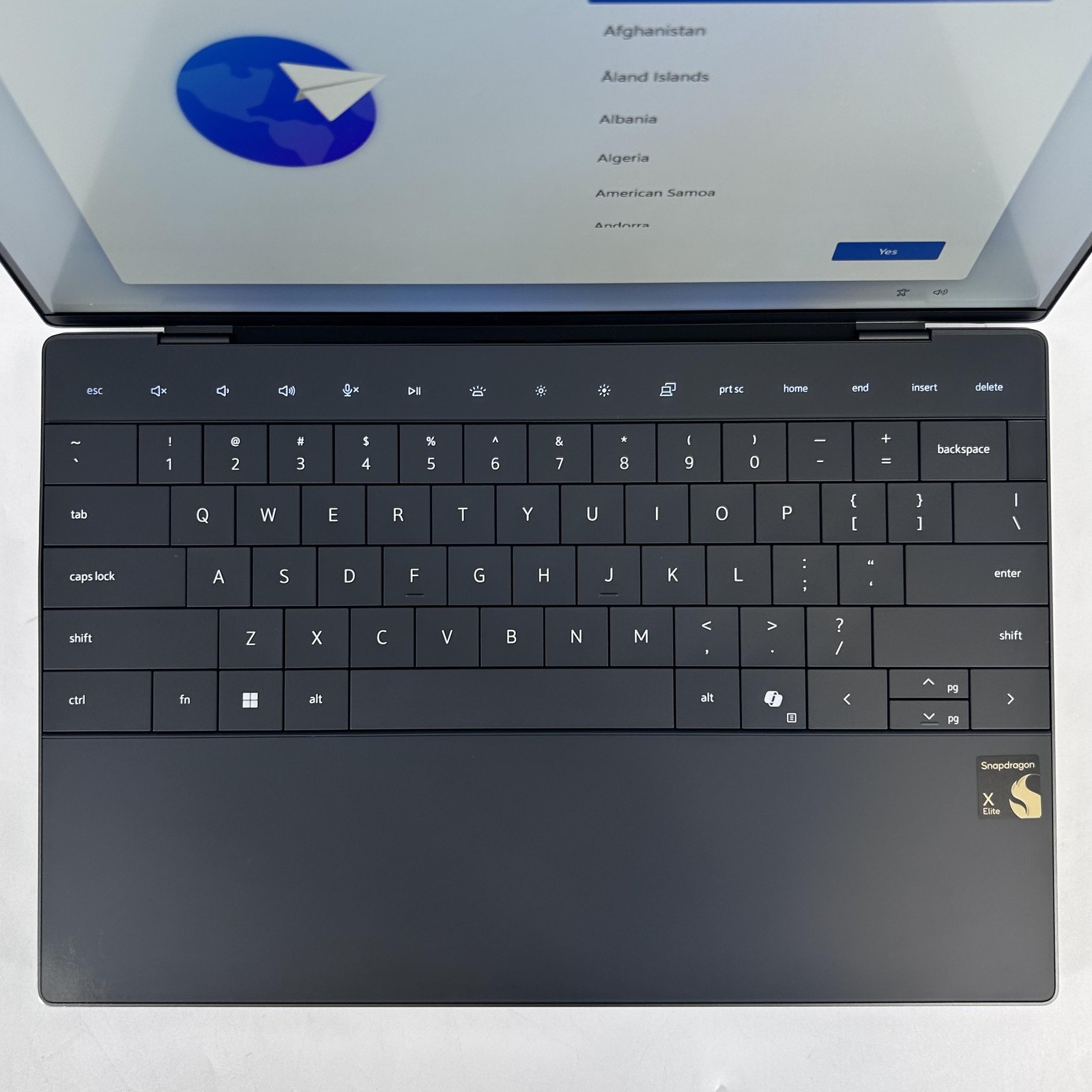 Dell XPS 13 9345 Gray FHD+ 3.4 GHz X Elite 32GB 1TB SSD Very Good SSD BENT FRAME