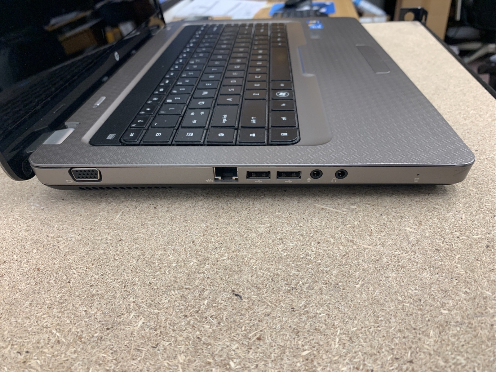 819 – HP G62t-100 FOR PARTS / AS-IS