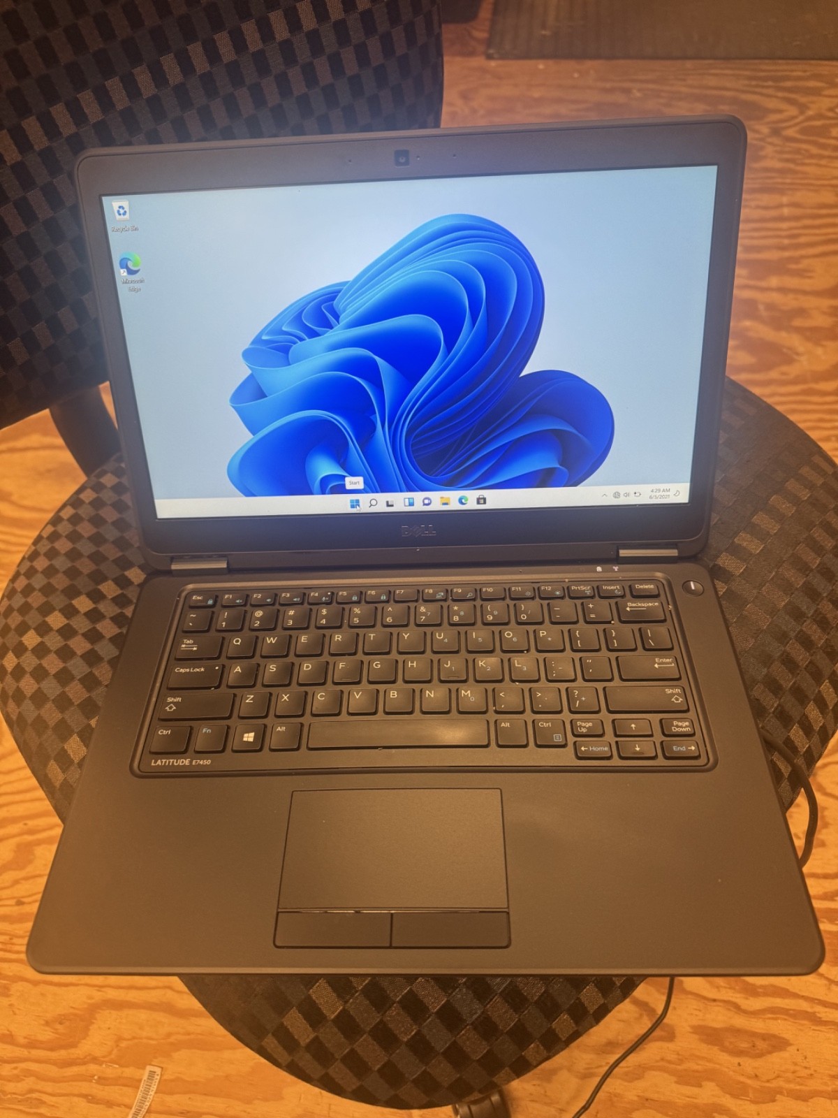 Dell Latitude E7450,i5,250gb HDD,8gb Ram, 14” 5th gen