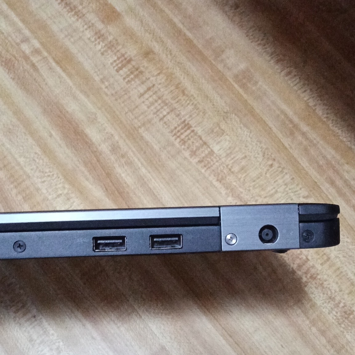 Dell Latitude E7470 14″ i5-6th Gen 8GB RAM 256GB SSD Win 10 Pro Black