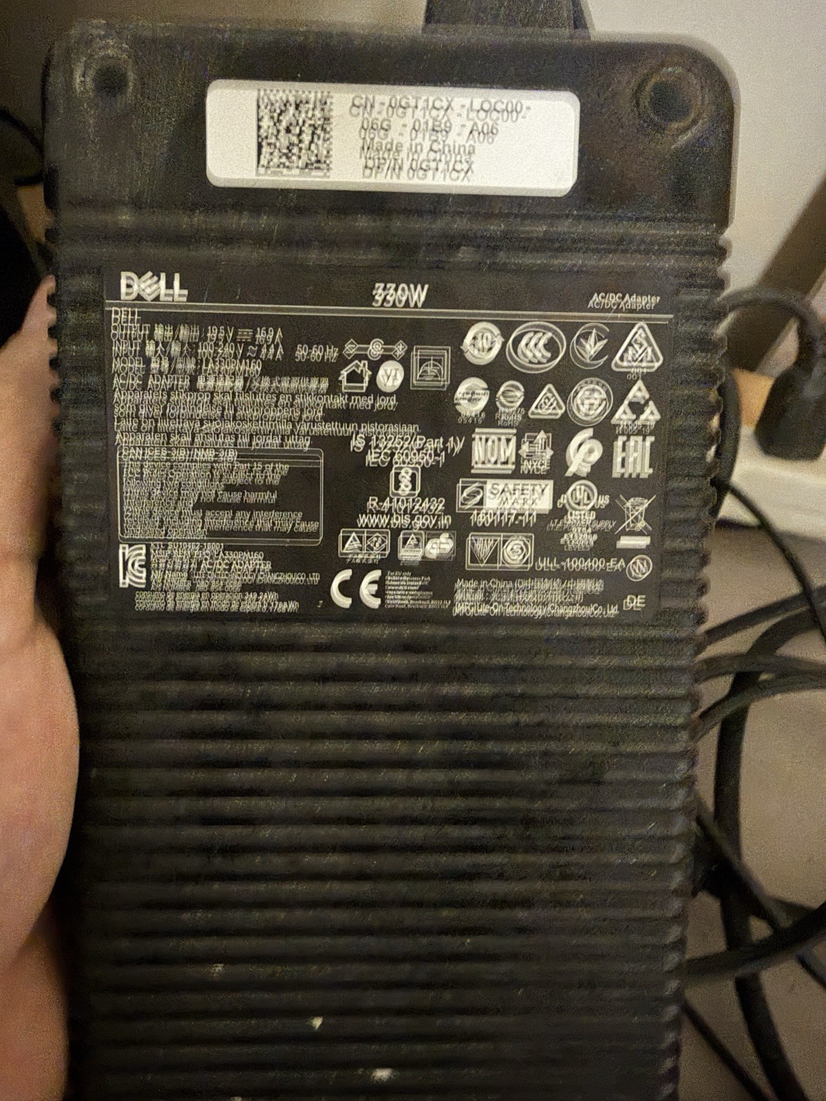 Alienware Area-51m R2 17.3″ i7-10700 16GB RTX 2070 Super 1TB SSD W11