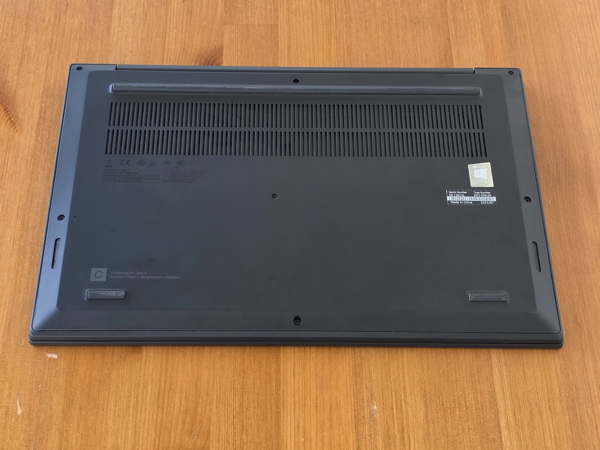 Lenovo ThinkPad P1 Gen 3 i7-10875H 16GB 15″ FHD 1920×1080 512GB SSD NVIDIA T1000