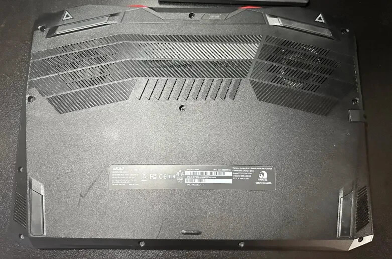 2020 acer – nitro 5 15.6 gaming laptop
