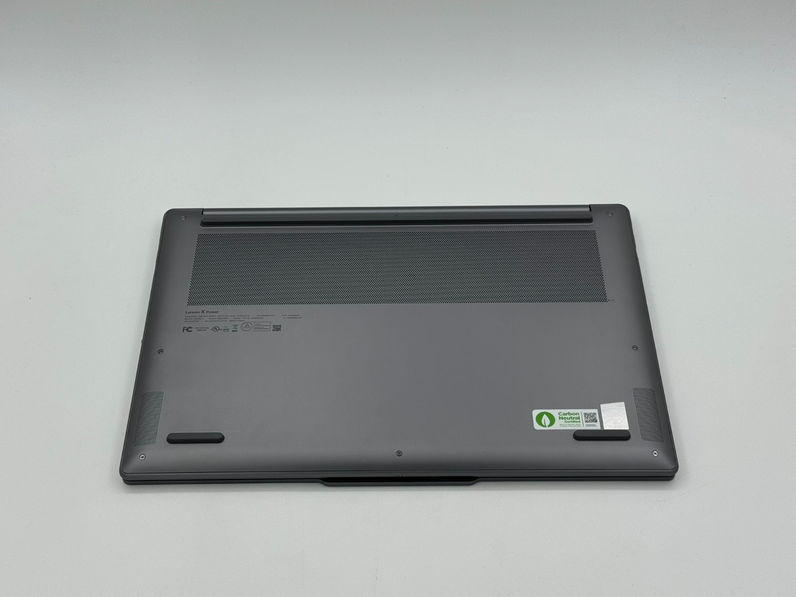 Lenovo Yoga Pro 9i 16″ 2.8K OLED Touch Ultra 9 285H RTX 5050 32GB 1TB Luna Grey
