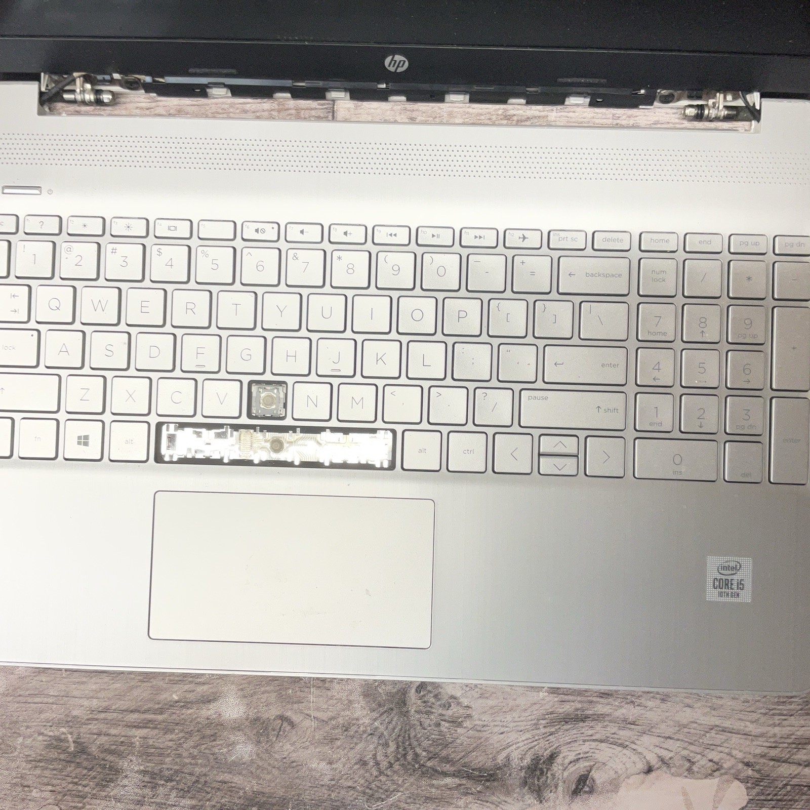 HP Laptop 15 / i5 10th Gen / BIOS Unlocked / No RAM / No SSD / M20