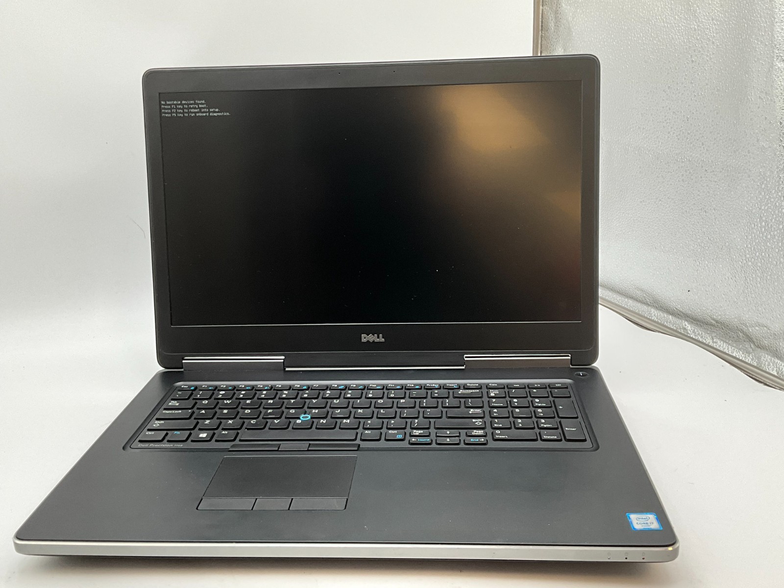 DELL Precision 7710 17.3″ i7-6820HQ 64gb 1tb/512gb M5000M Laptop 35292G2 no OS