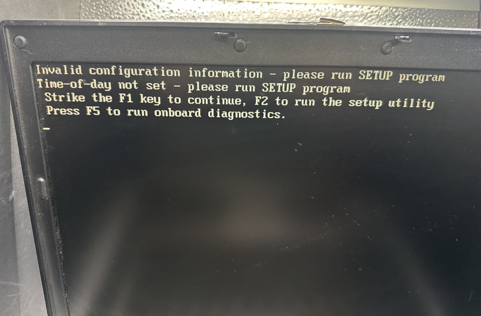 DELL D820 CORE 2 DUO, WIN 98, 64 GB SSD POWER ADAPTER, STRICTLY FOR PARTS/REPAIR