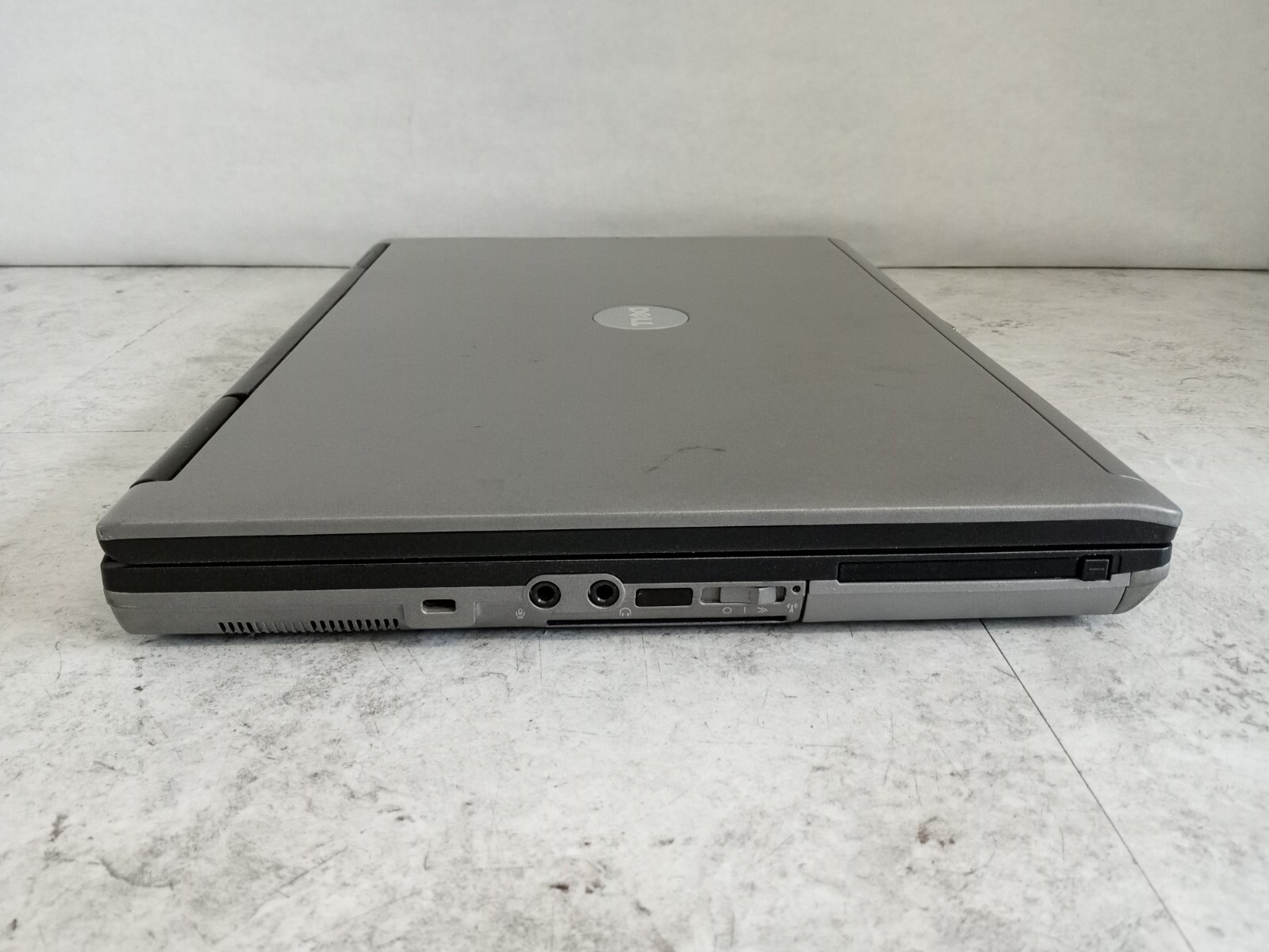 Dell D620 14″ Laptop Intel Core 2 Duo 2GB RAM 160GB Windows XP RS232 *READ* -RR