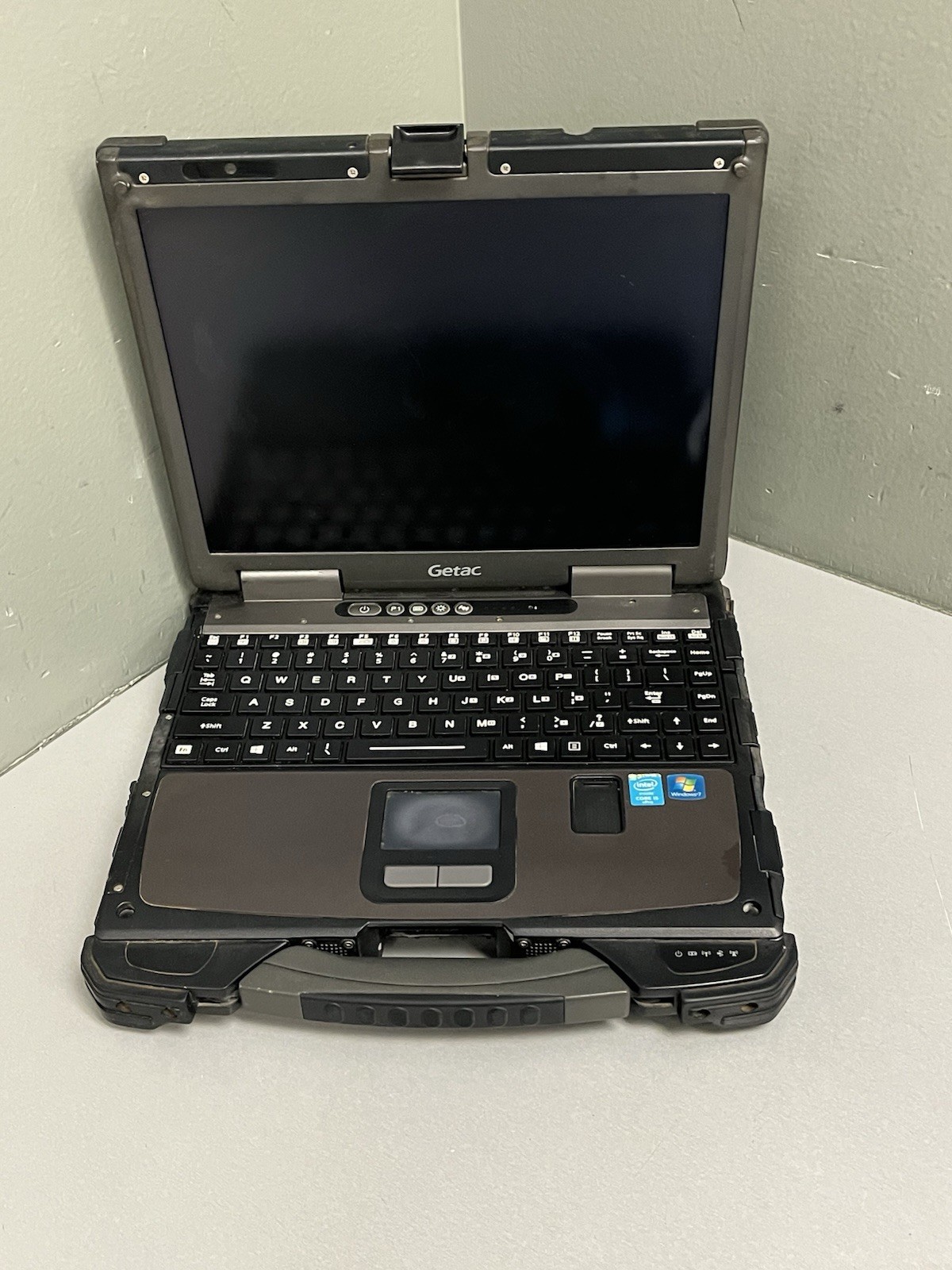 Getac B300 G5 Rugged Touch 13.3″ i5-4300M 4GB Ram 128GB SSD 5,322 Hours