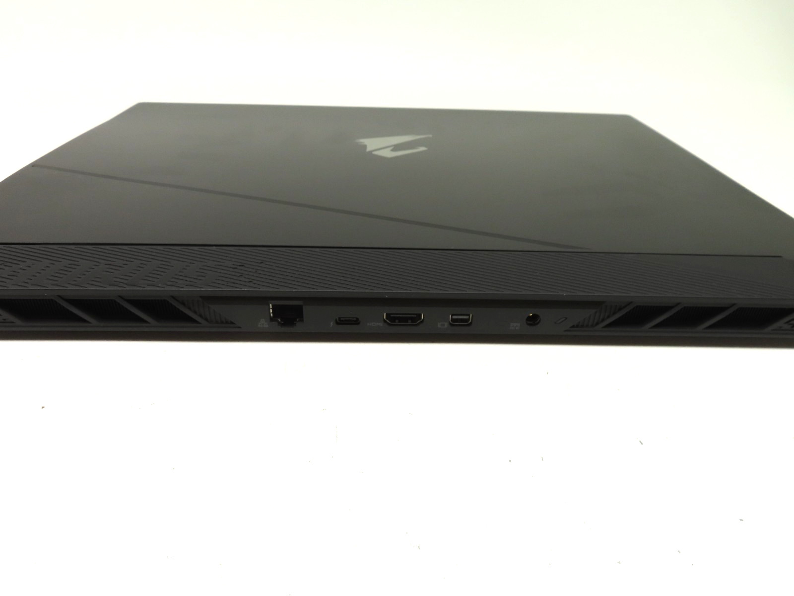 Gigabyte Aorus 17 BSF 17.3” Intel i7-13700H 2.4GHz 16GB RAM 1TB SSD RTX 4070