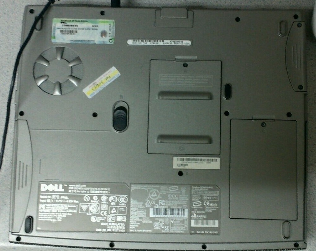 Dell Inspiron 1150 14.1″ Laptop w/ Intel Celeron @ 2.60GHz 256MB RAM No HDD&A/C