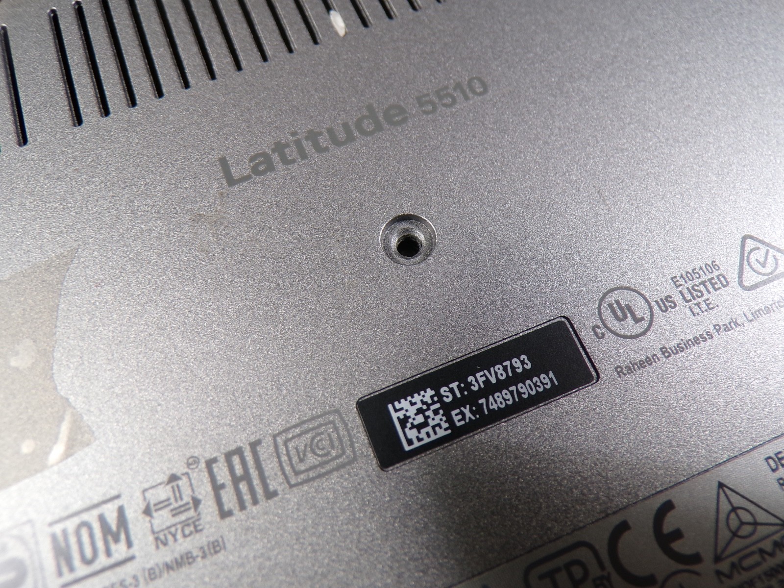 DELL LATITUDE 5510 INTEL CORE I5-10210U 1.60GHZ 8GB RAM **NO HD/ NO CADDIE