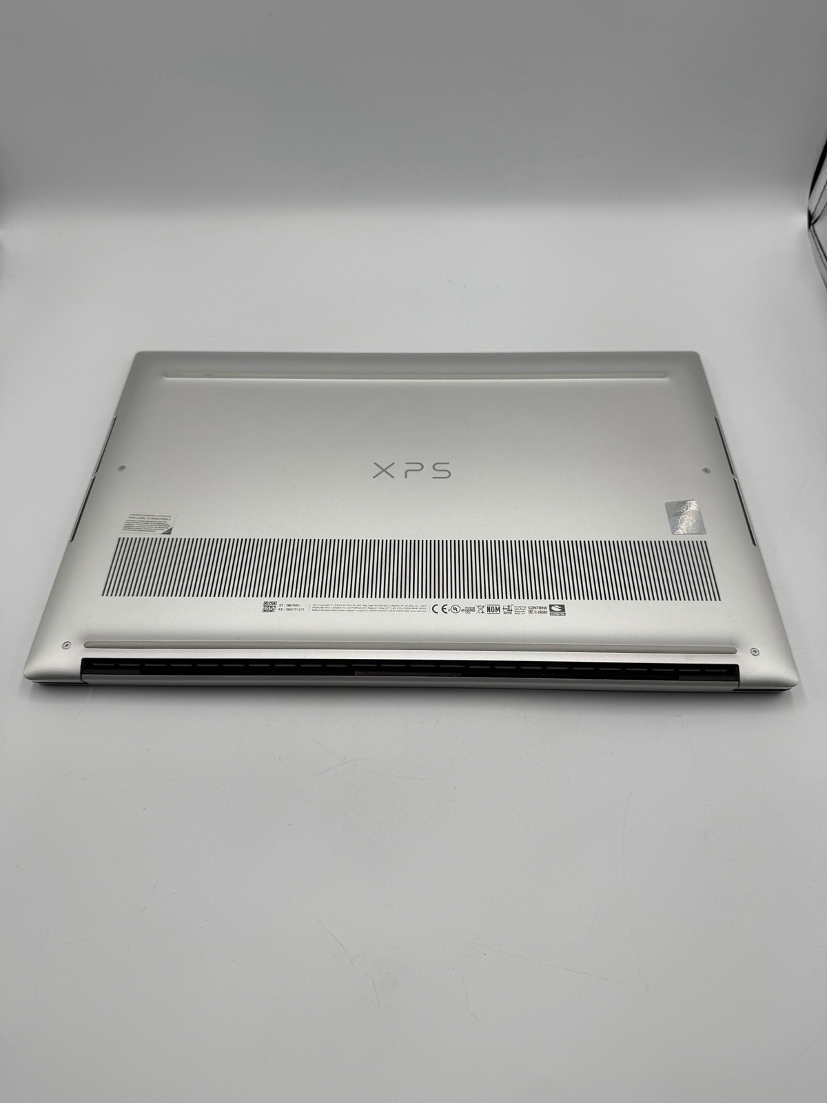 Dell XPS 15 9520 15.7″ Intel i7-12700H 32GB 1TB SSD RTX 3050 Ships Today !