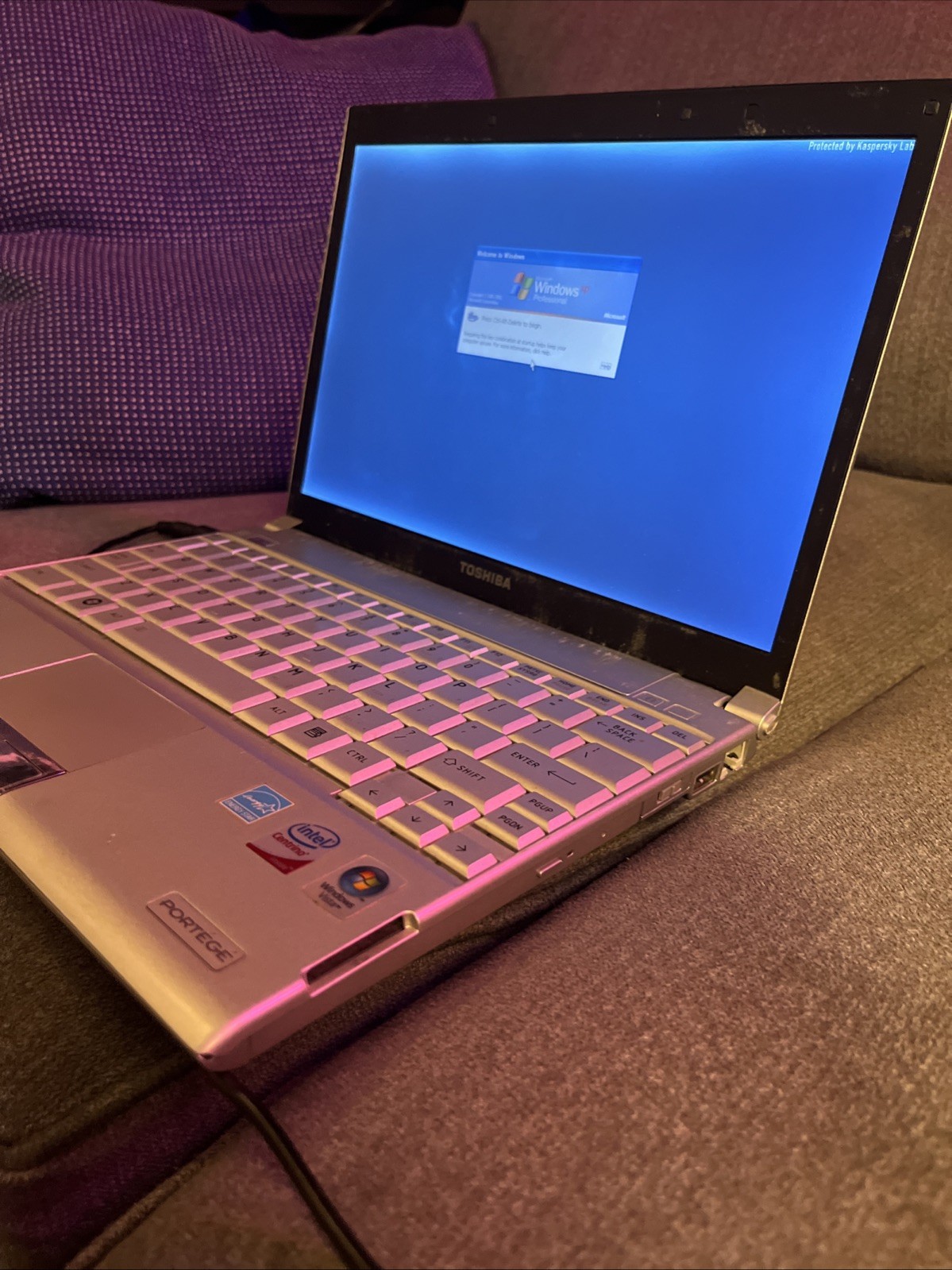 Vintage Toshiba Laptop Portege R500-S5004 Windows XP Tested Works